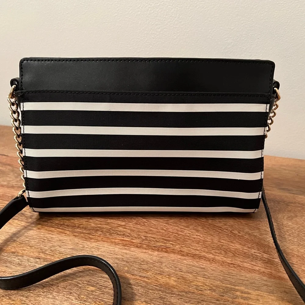 Kate Spade Crossbody Bag - Picture 5 of 7